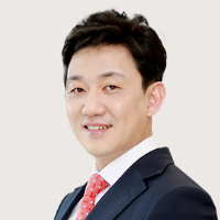 Tong-Gun Lee