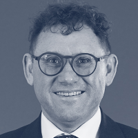 Ian S Doig