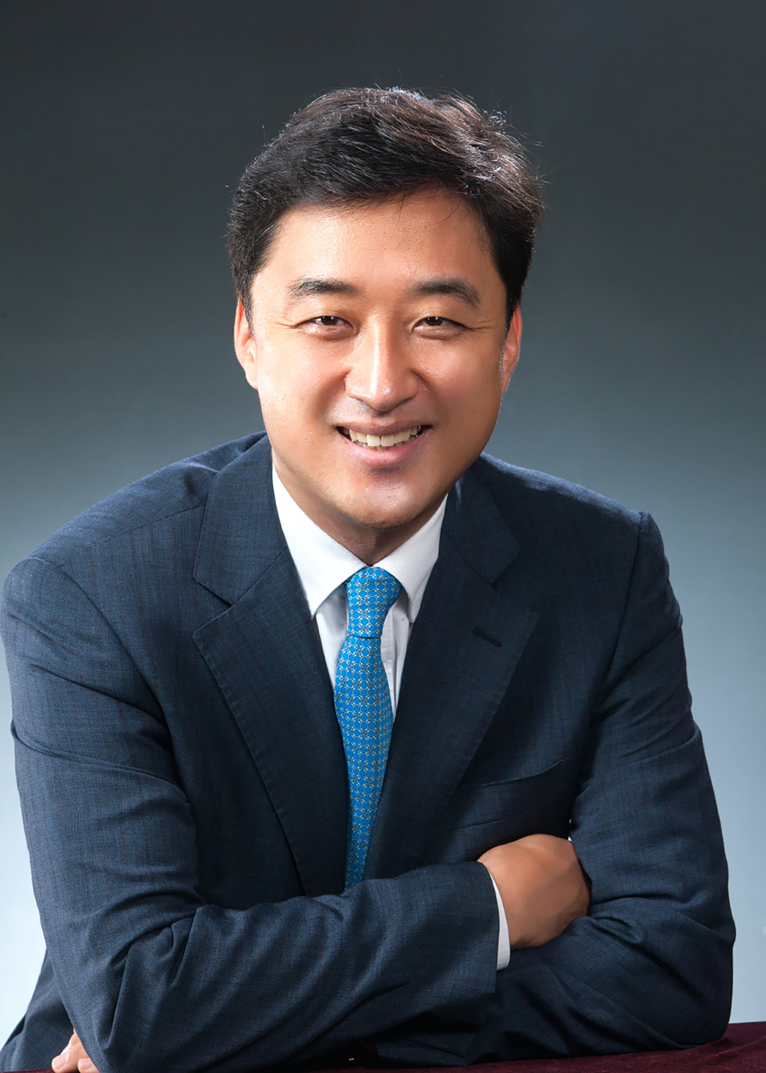Tony (Dongwook) Kang