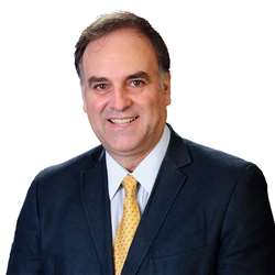 Roberto E Silva Jr