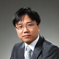 Taeuk Kang