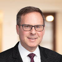 Robert M Weiss