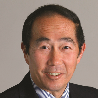 Ray L Wong