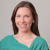 Amy J Traub
