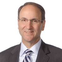 Robert M Curry
