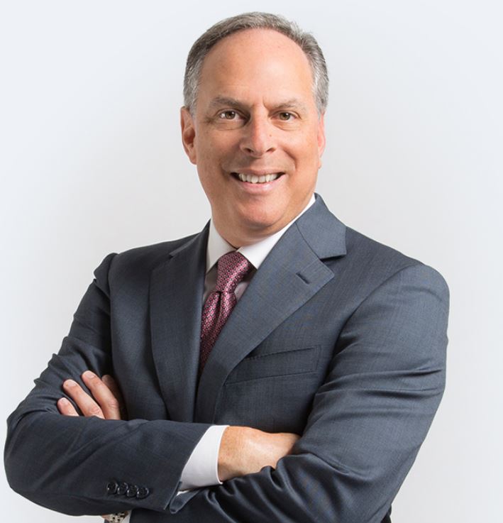 Alan D Lash