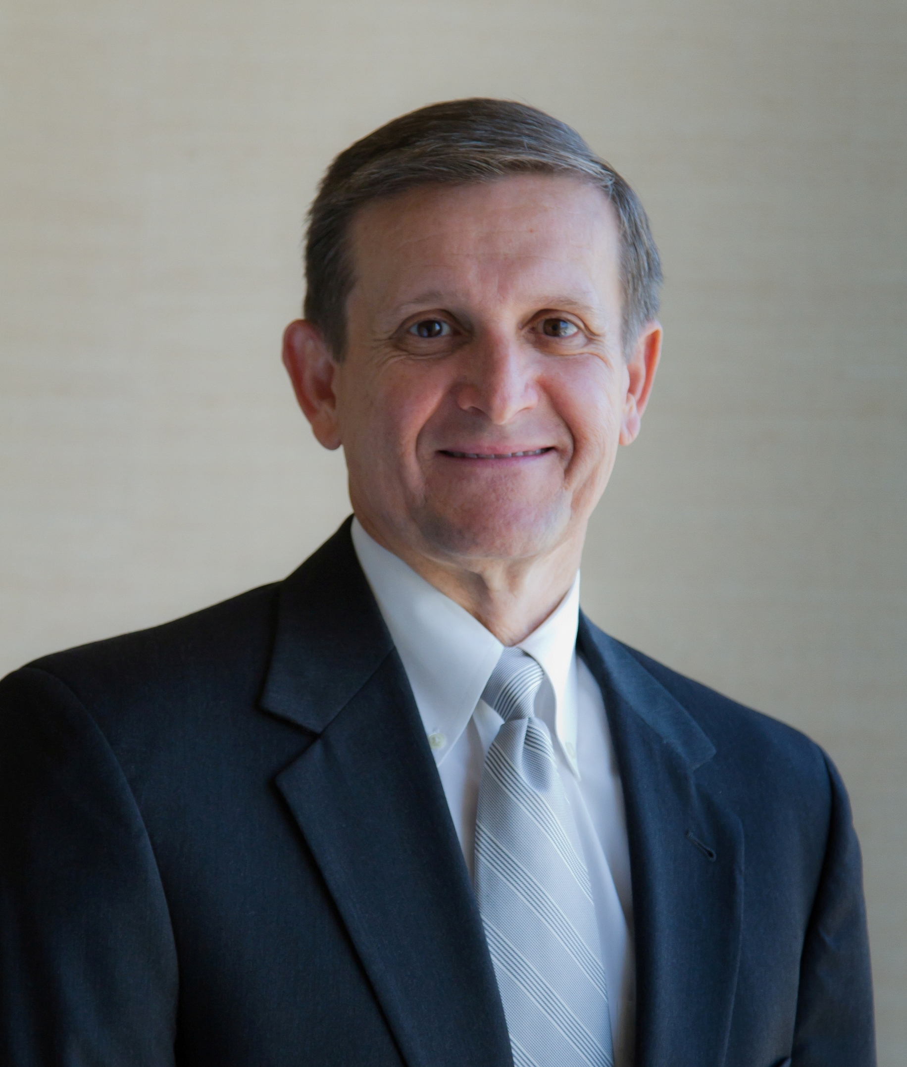 Timothy W Grooms