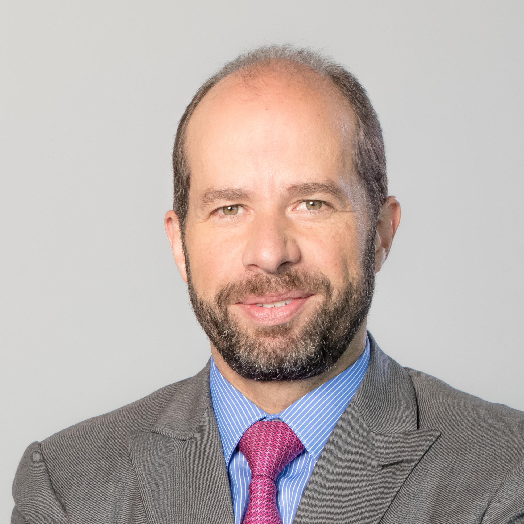 Hans P Goebel Caviedes
