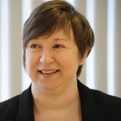 Tracey Hemingway