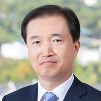 Byung Chol Yoon