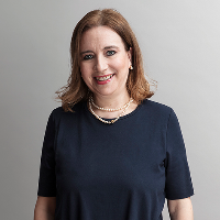 Paula Ponces Camanho