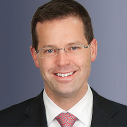 Christopher J Cummings