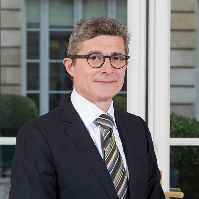 Emmanuel G Baud