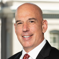 Stephen M Seeger
