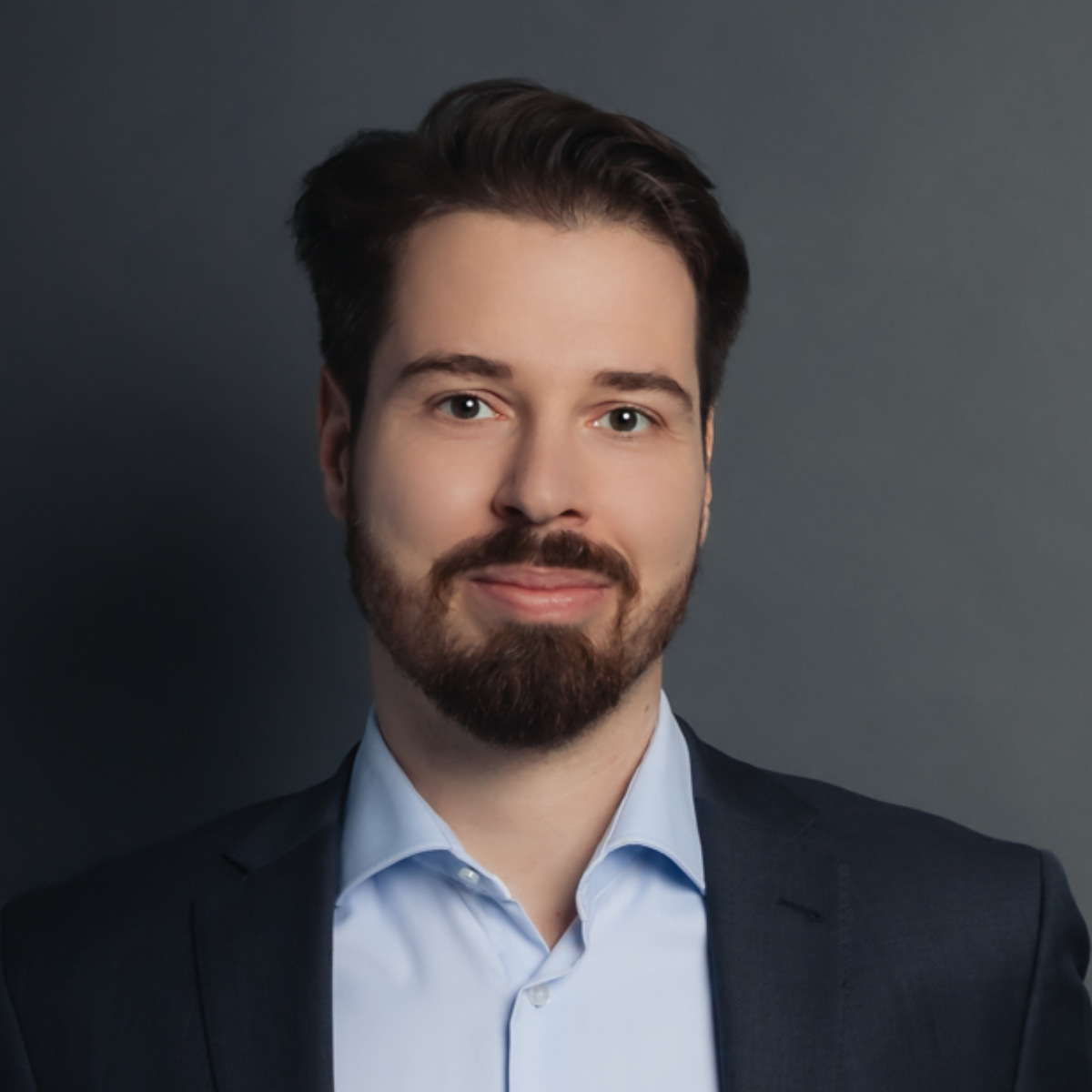 Ádám Simon, Europe | Chambers Profiles
